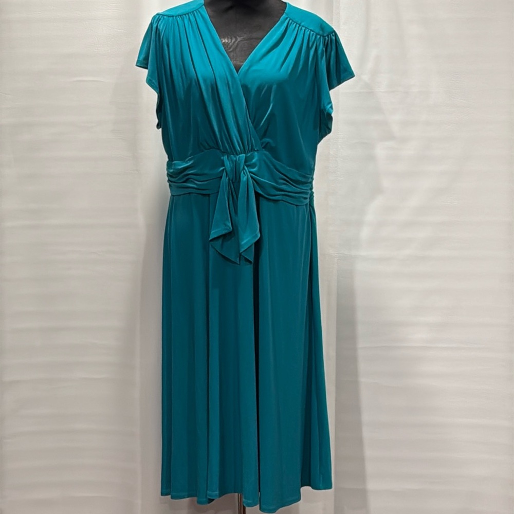 Evan-Picone dress,Green with side zipper, Size 18W